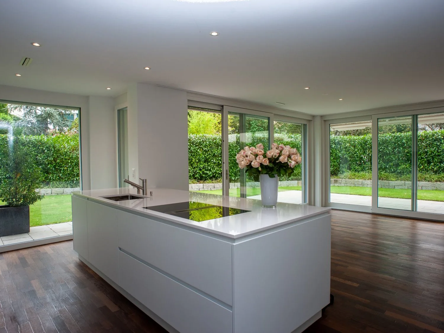 Luxurious 3 ½-room ground-floor apartment in Zollikon