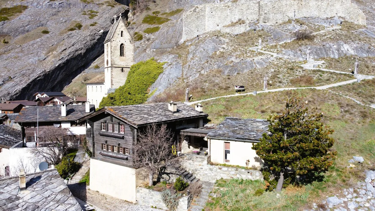 À vendre, maison unifamiliale à Niedergesteln / VS
