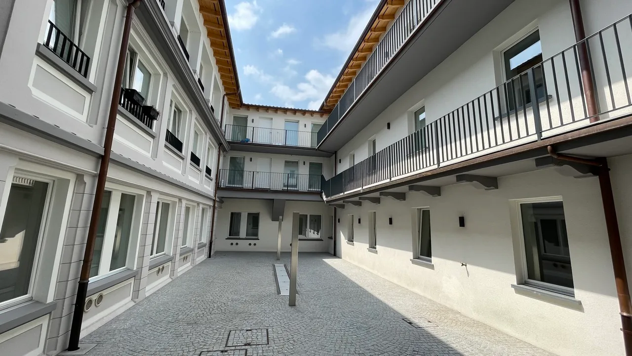 2.5 Room Apartment in City Center