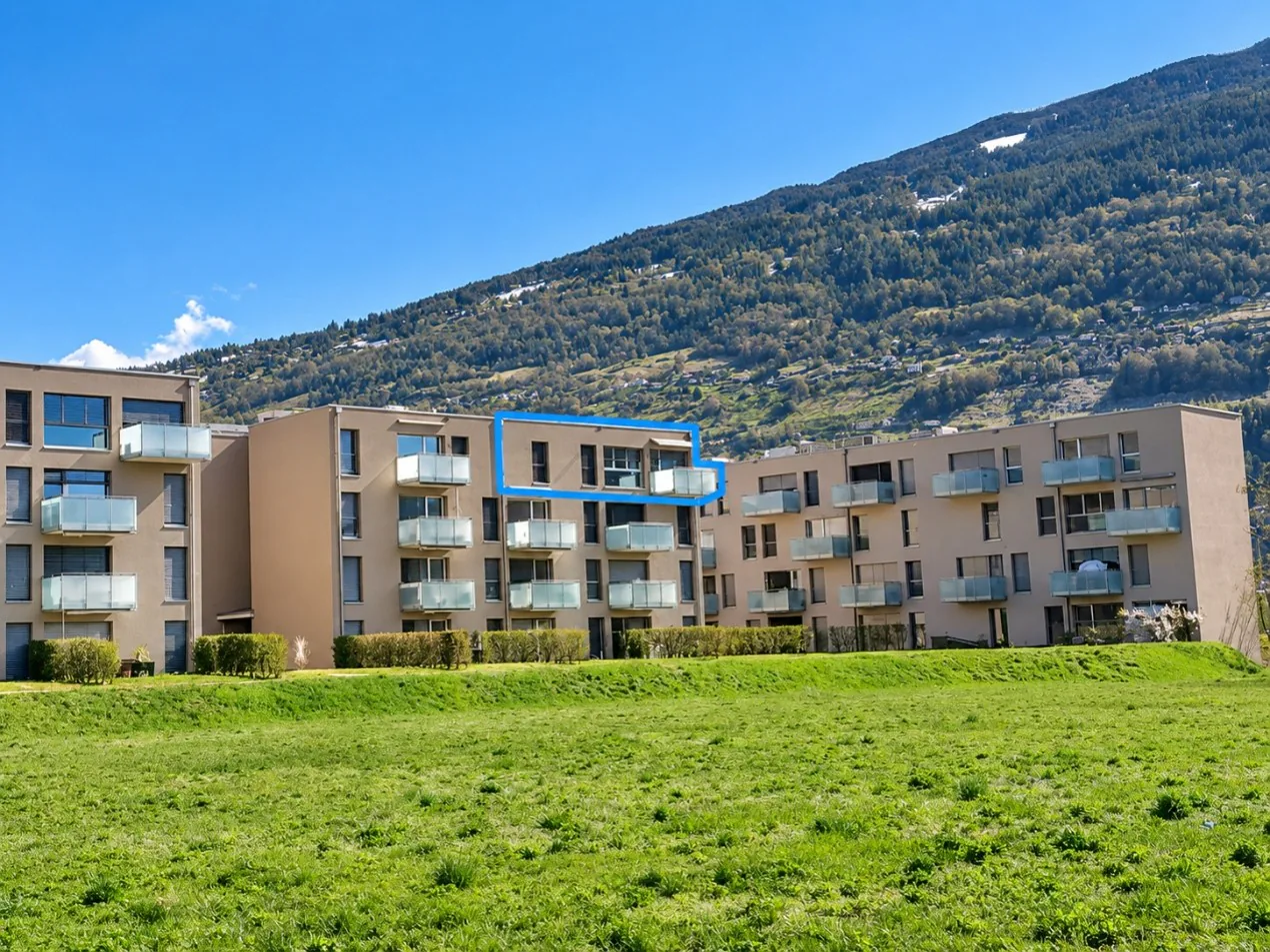 Sion, 4.5-Zimmer-Wohnung mit 117m2 in einer Minergie-Residenz mit 2 Innenparkplätzen