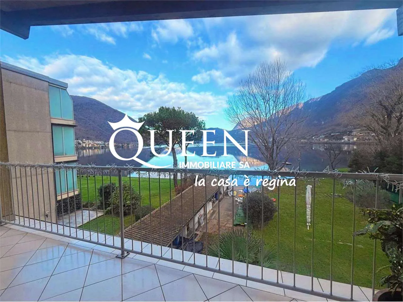 Capolago: penthouse exclusif avec vue sur le lac, 5.5 pièces, 223 m² avec terrasse