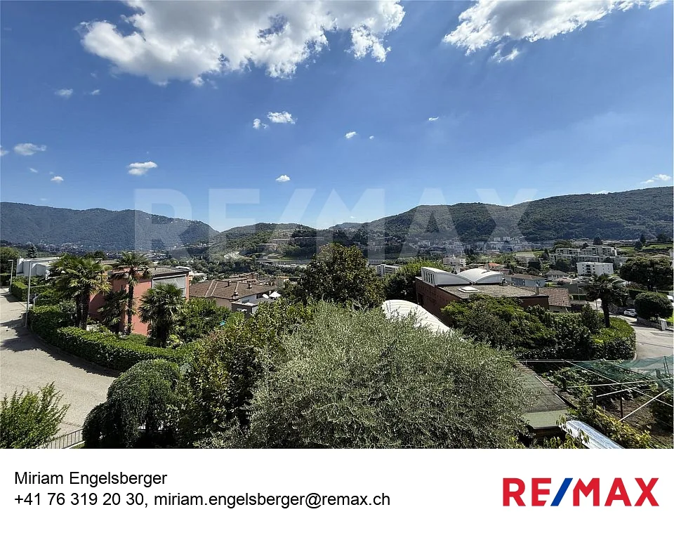Ampia casa con vista e tanto carattere