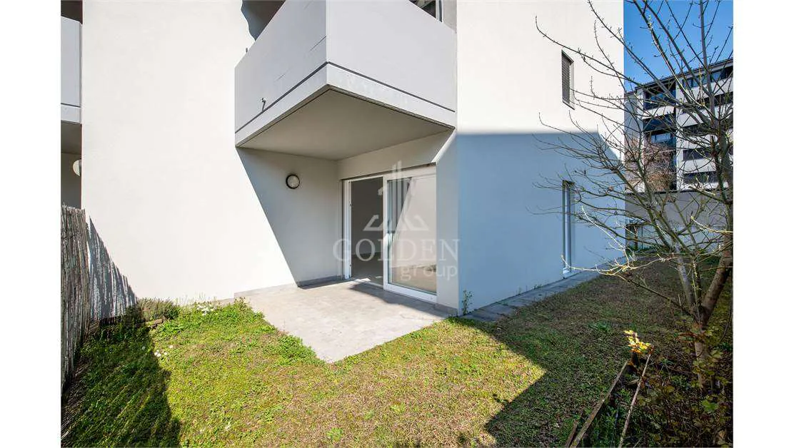 2.5 rooms with private garden - recent construction