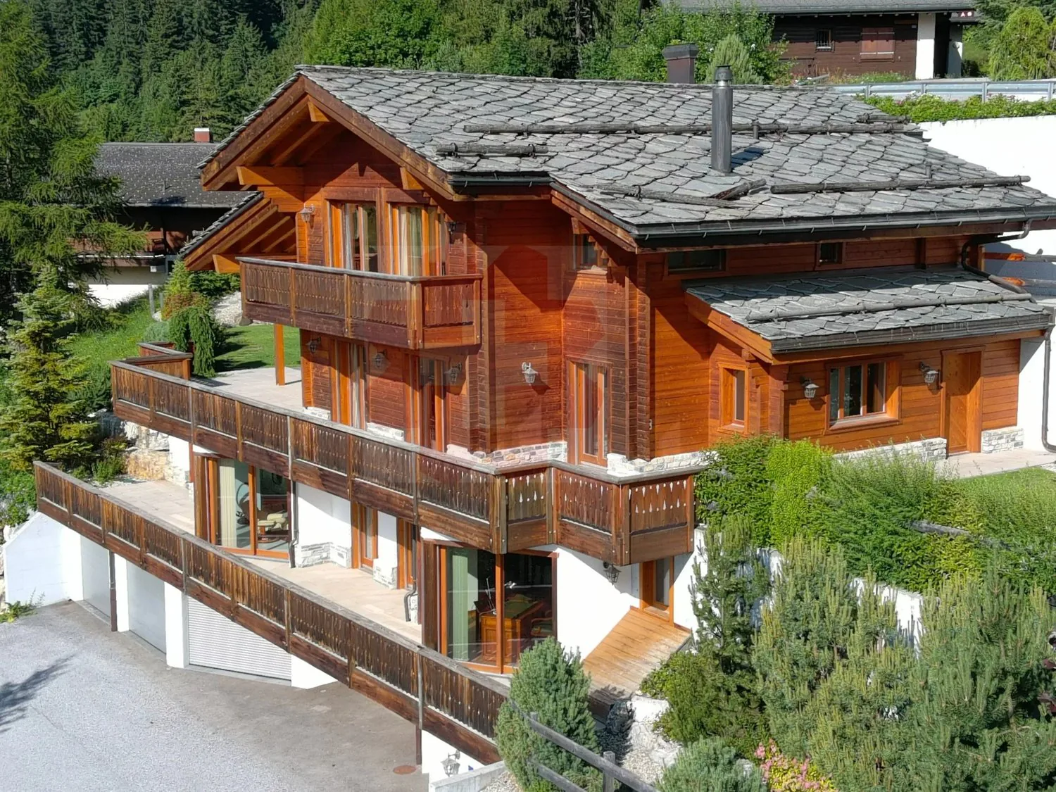 Chalet d'eccezione ad Anzère, residenza secondaria e acquisto da parte di stranieri autorizzato