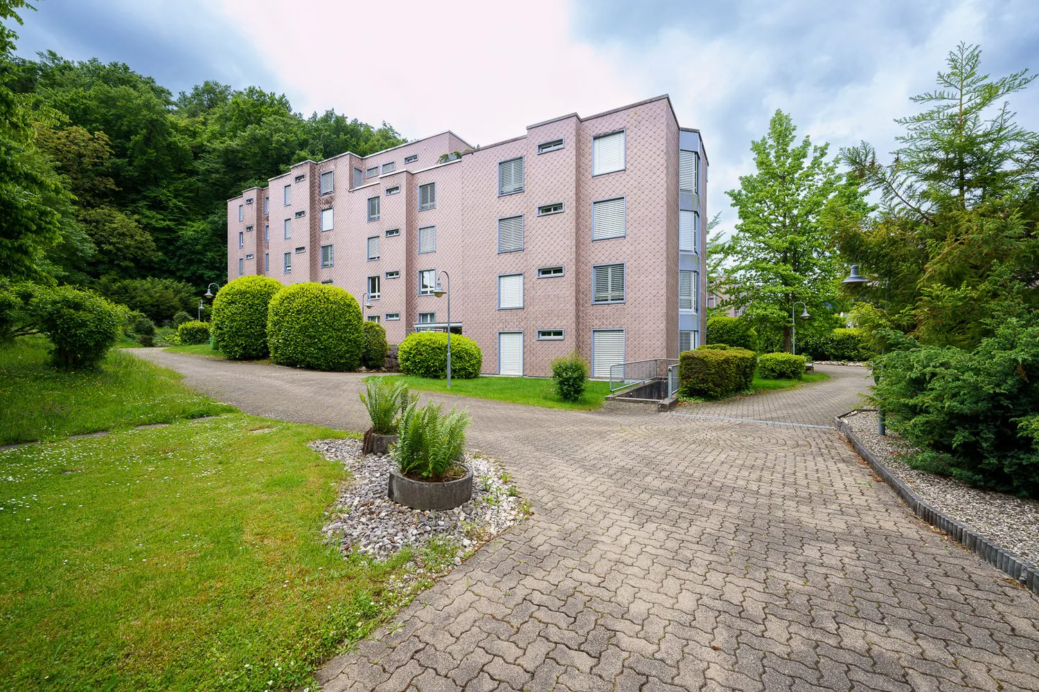 Helle 4.5‑Zimmerwohnung an ruhiger Lage nahe Waldrand
