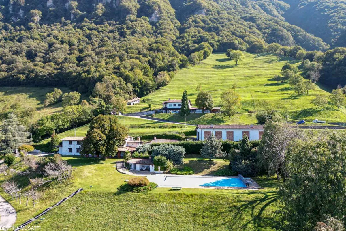 AROGNO TENUTA DI PRESTIGIO CON PISCINA, WELLNESS E VISTA SUL LAGO DI