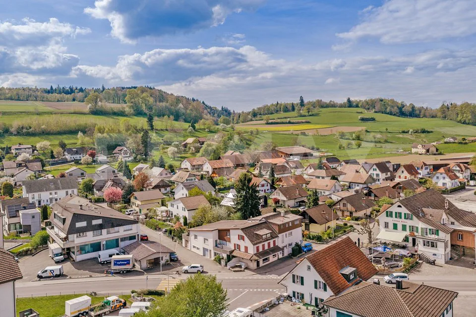 Mehrfamilienhaus mit Optionen