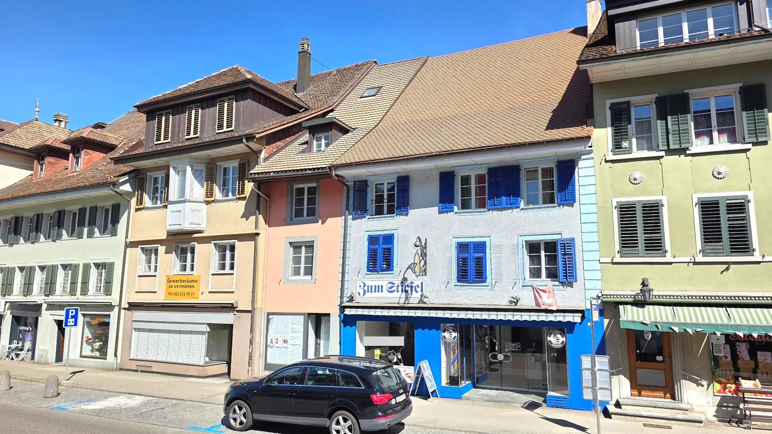 Charmantes Mehrfamilienhaus mit Gewerbe an zentraler Lage in Balsthal