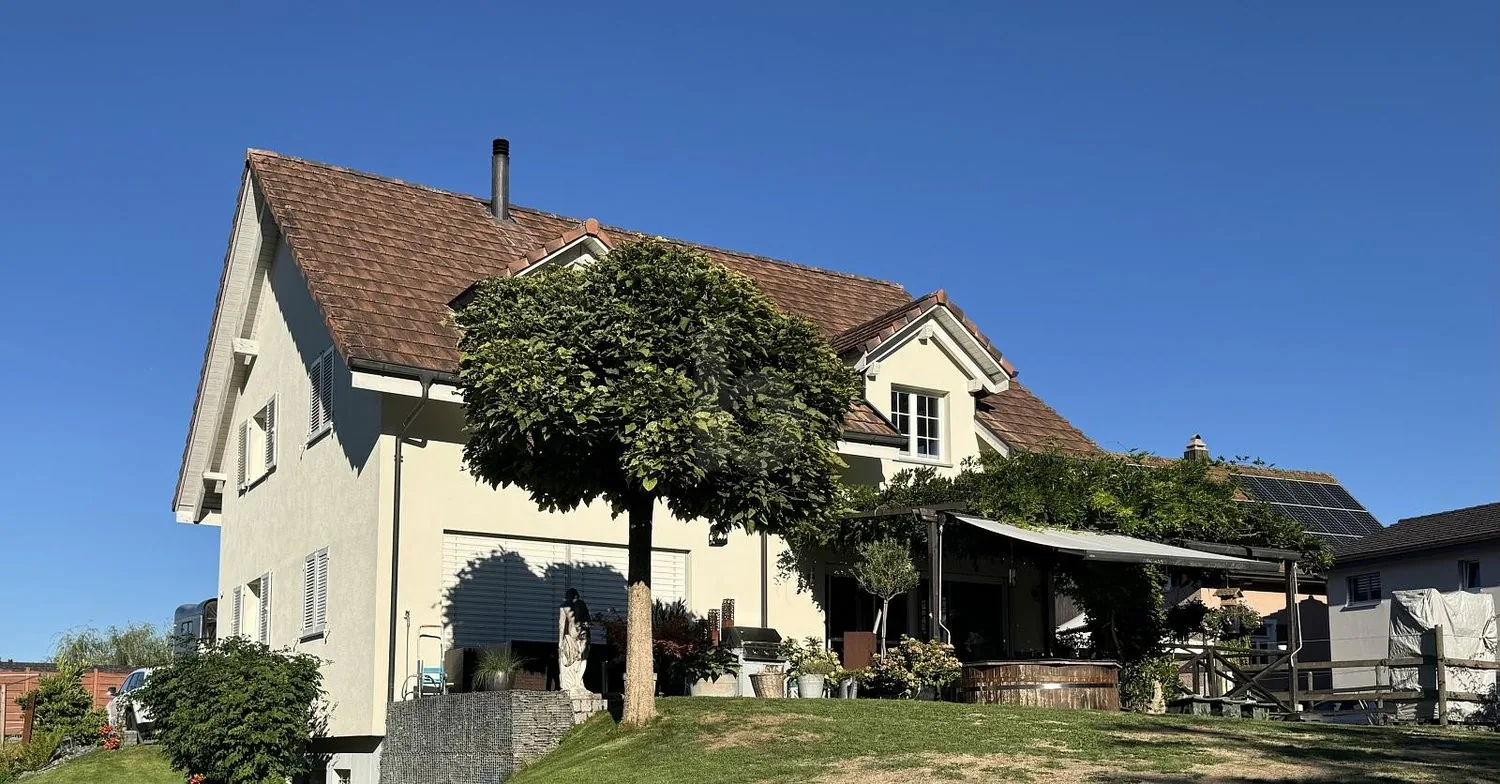 Horse Keeper's Paradise on Lake Hallwil