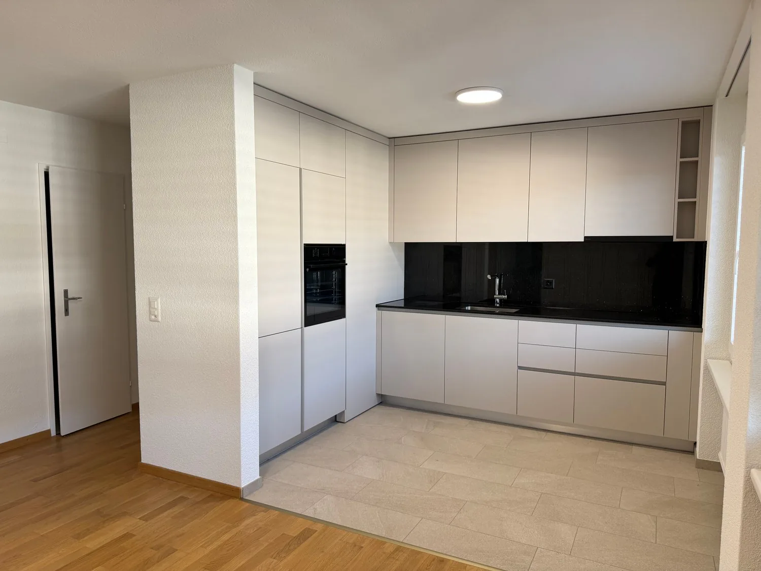 Erstvermietung nach Sanierung – grosszügige 4.5-Zimmer-Wohnung mit Balkon