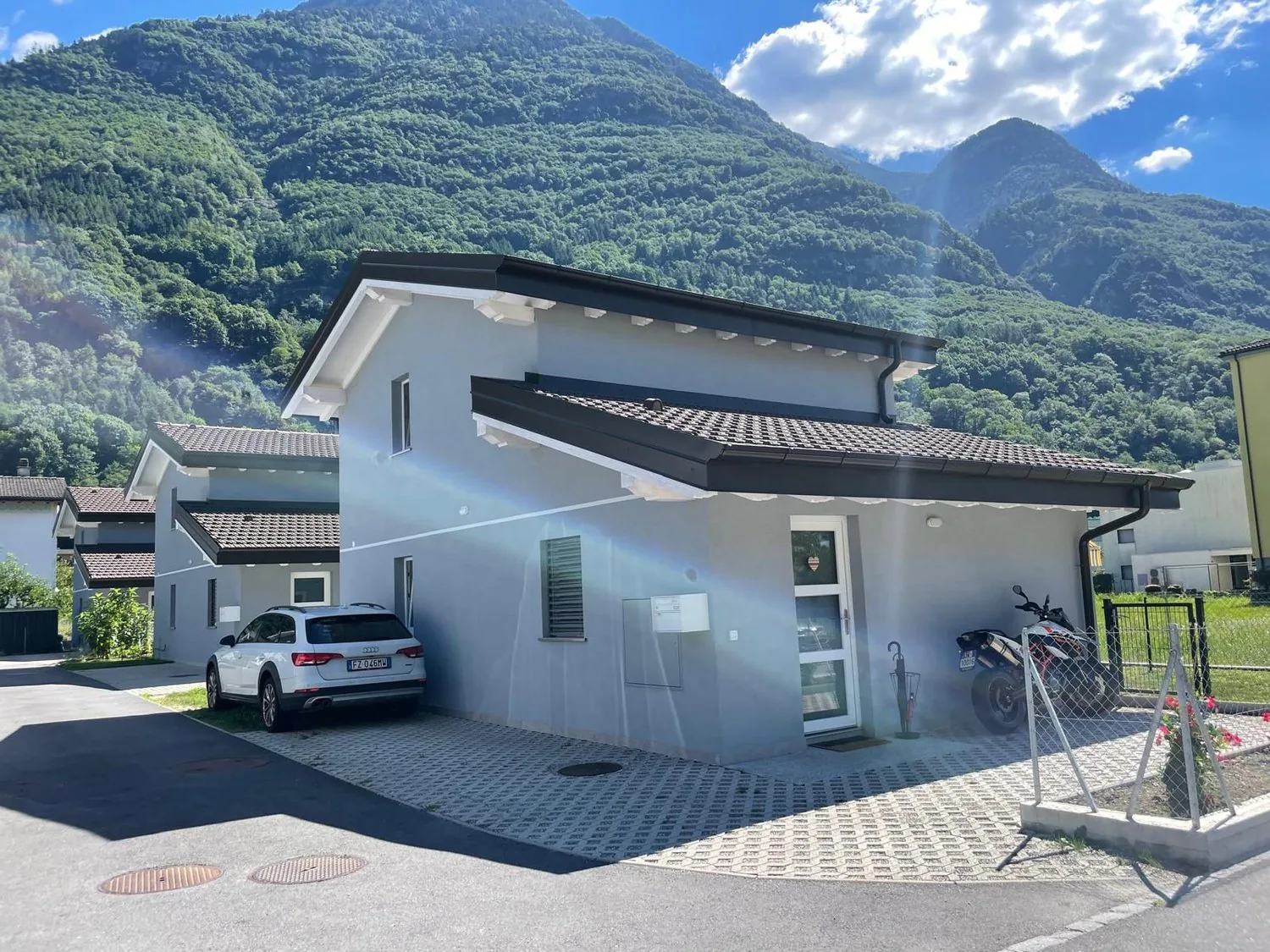 Modern house in Riviera – Nosícc