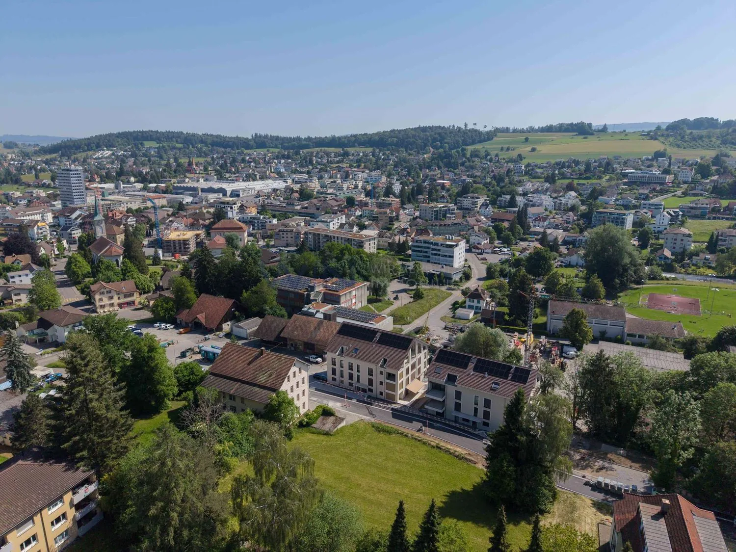 Zuoberst, mit Panoramafenstern und Weitblick