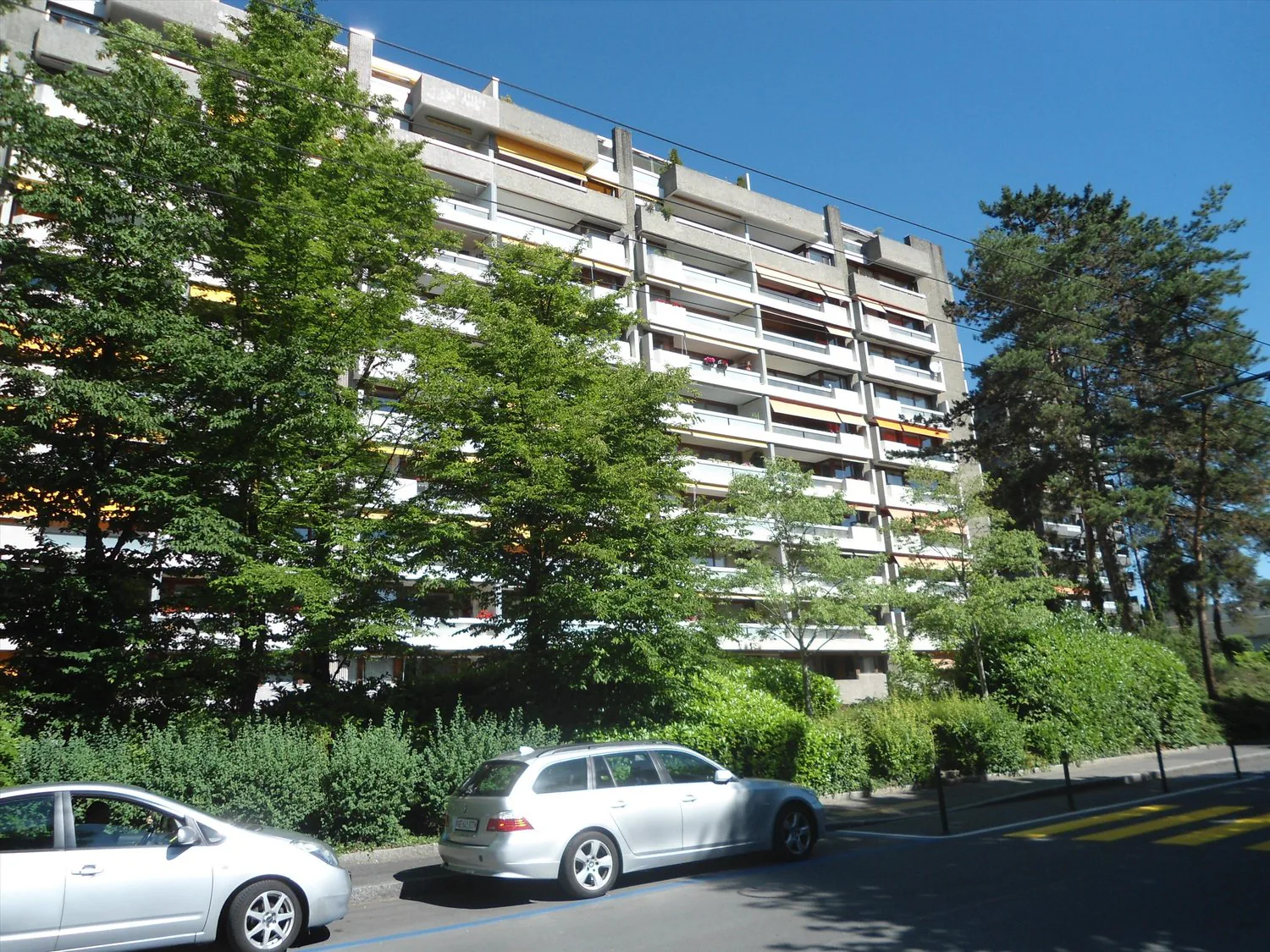 Prächtige 9-Zimmer-Wohnung in Wohnviertel
