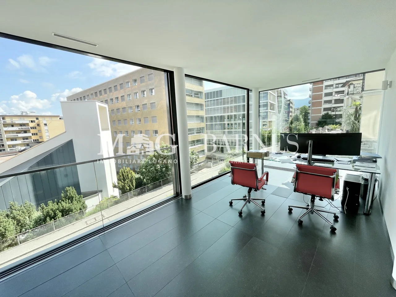 Lugano, Paradiso: Ufficio moderno 4 locali con vista lago