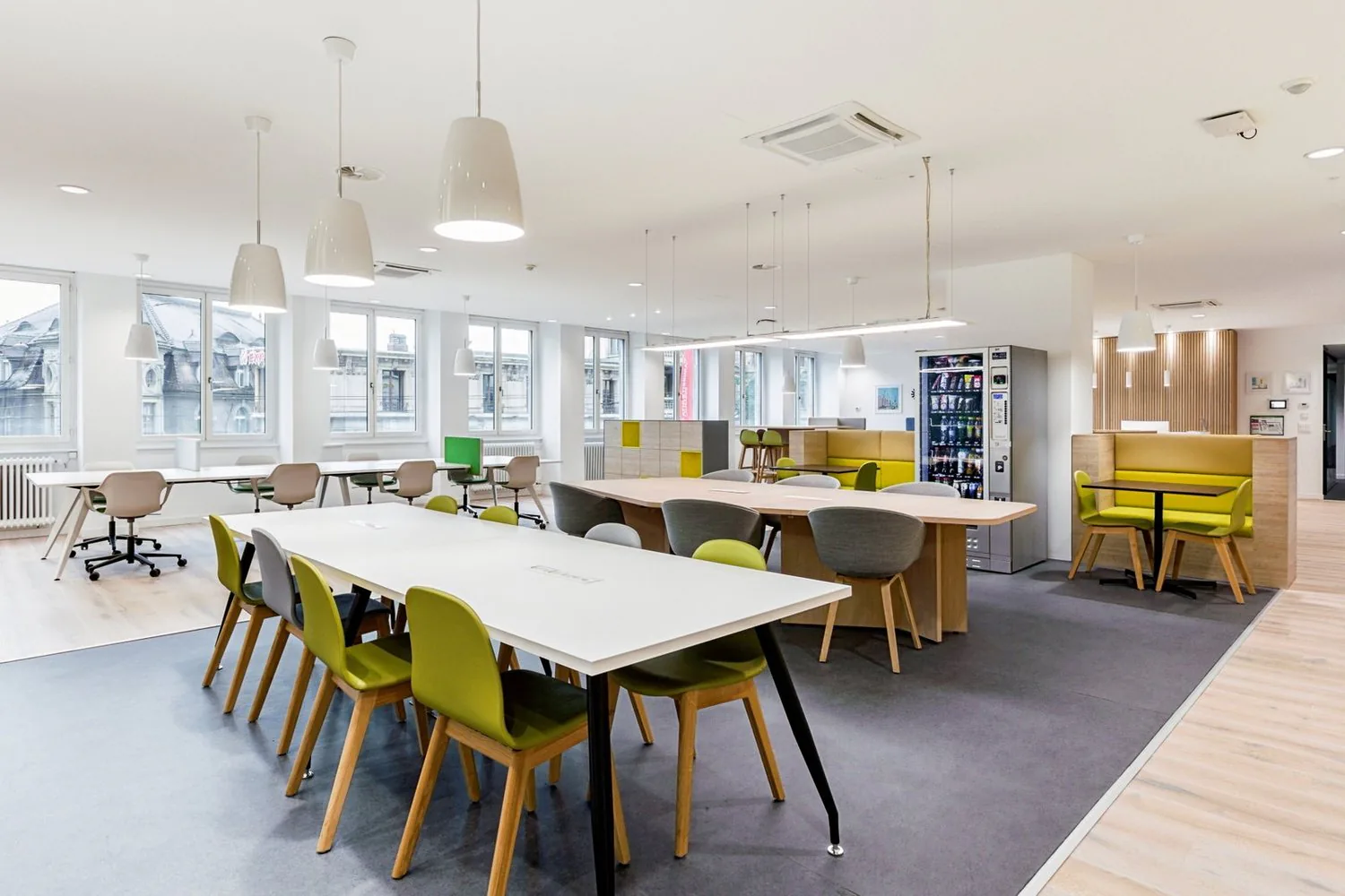 Coworking at Regus Main Station