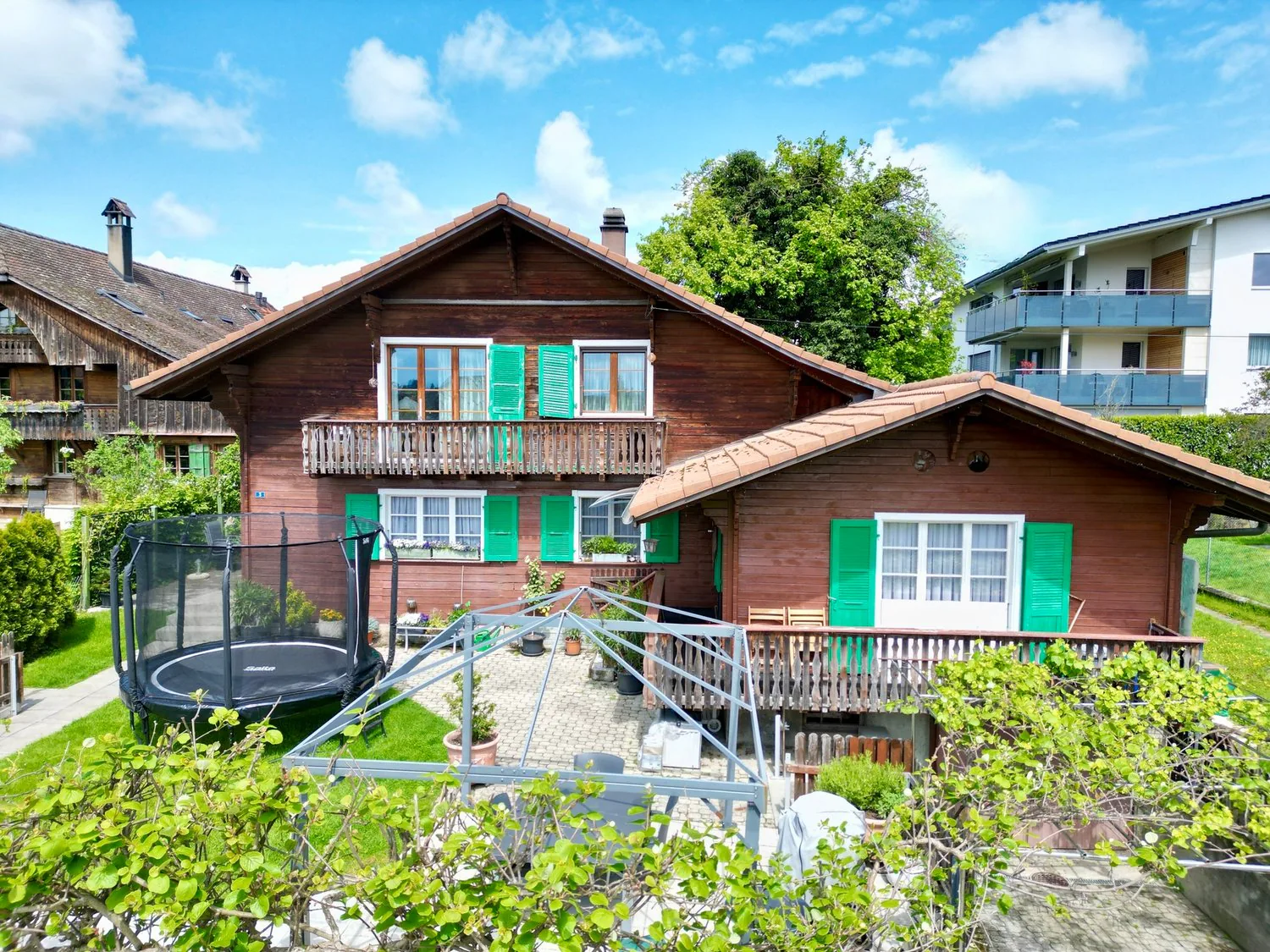Gurmels : Maison avec deux appartements indépendants