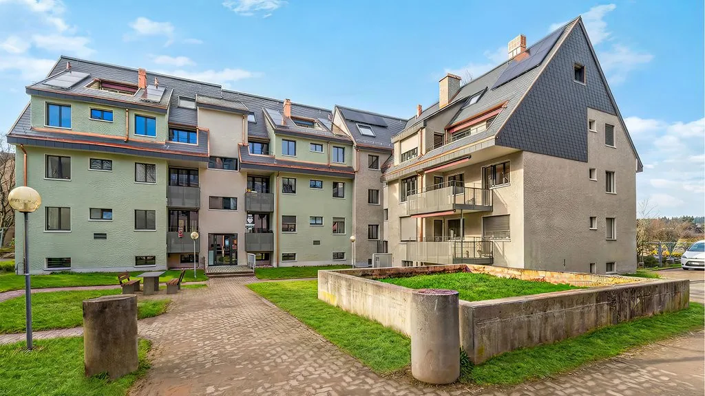 Rent without deposit - Renovated family apartment in a green area