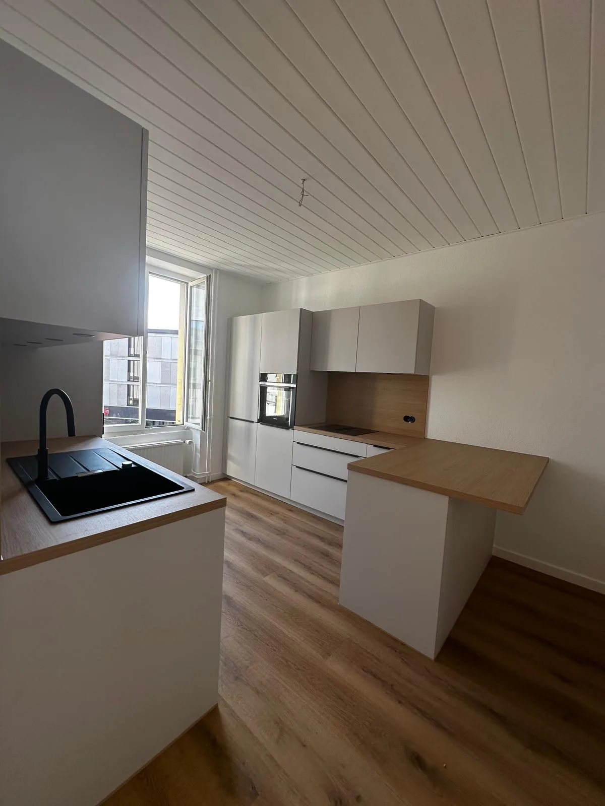 Beautiful 4.5 rooms renovated in the heart of Delémont