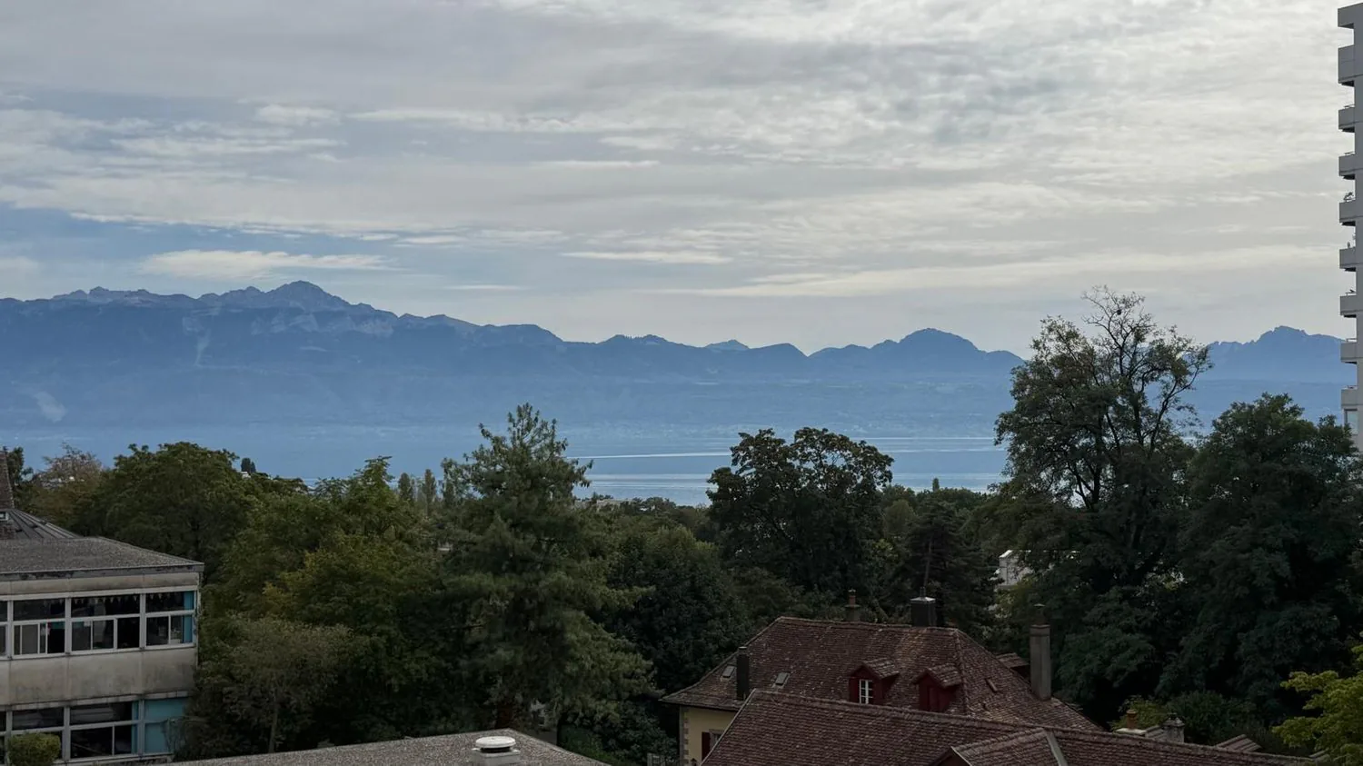 Magnifique appartement avec vue sur le Lac