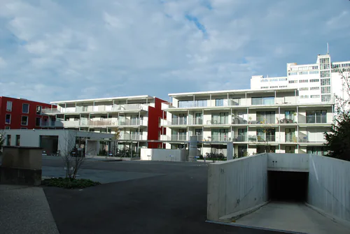 Suchen Sie einen Einstellhallenplatz beim Bahnhof Herzogenbuchsee?