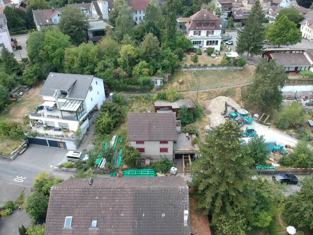 Bauland AZ 0.6 / MFH Neubau Konzept-Studie vorhanden