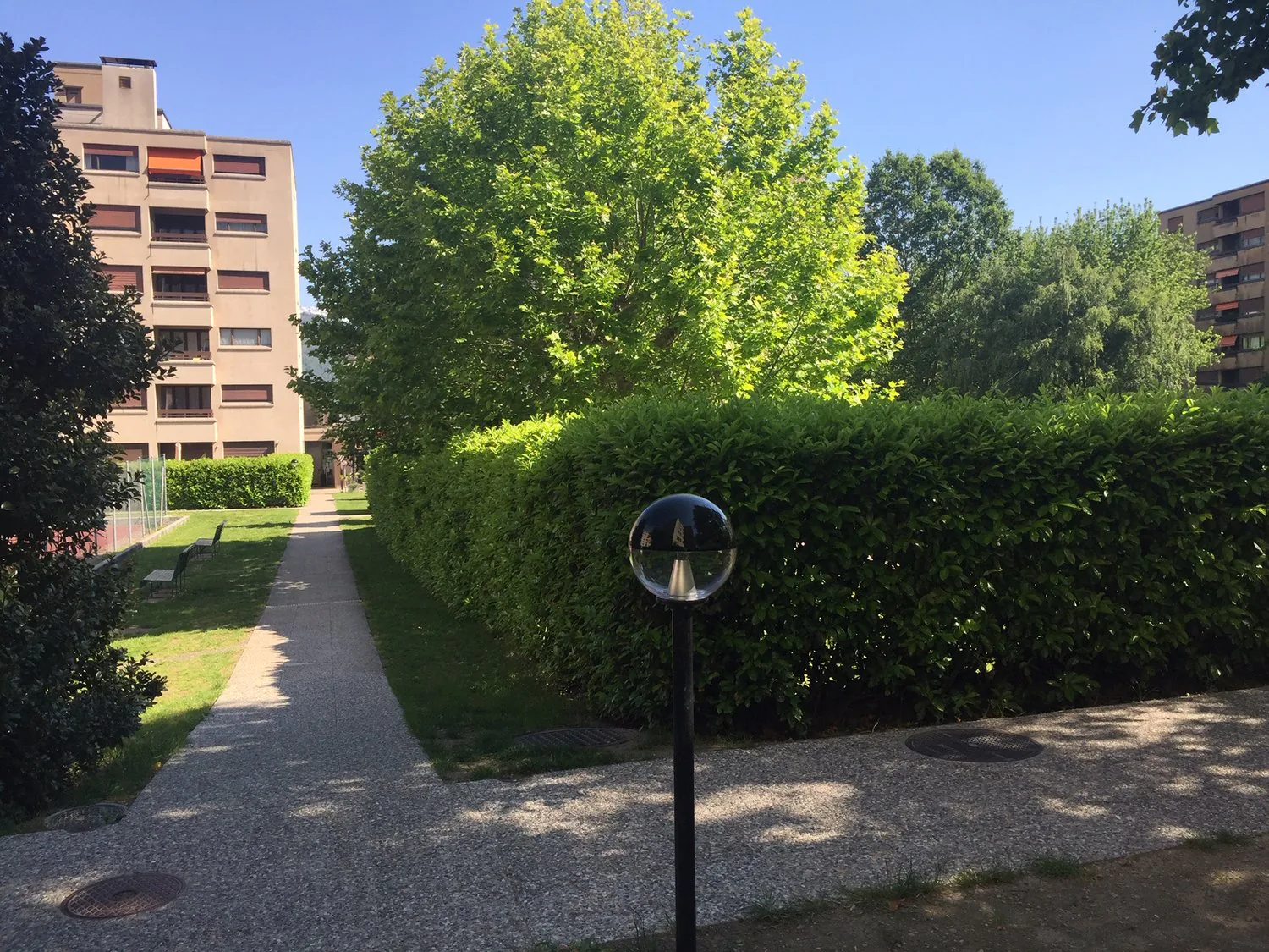 Helles und charmantes 2.5-Zimmer-Wohnung in einem Park