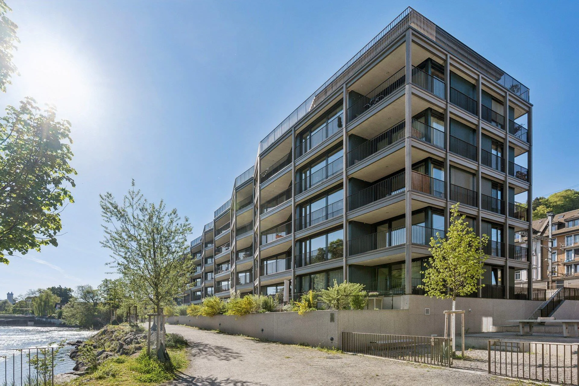 Moderne Wohnung an der Reuss
