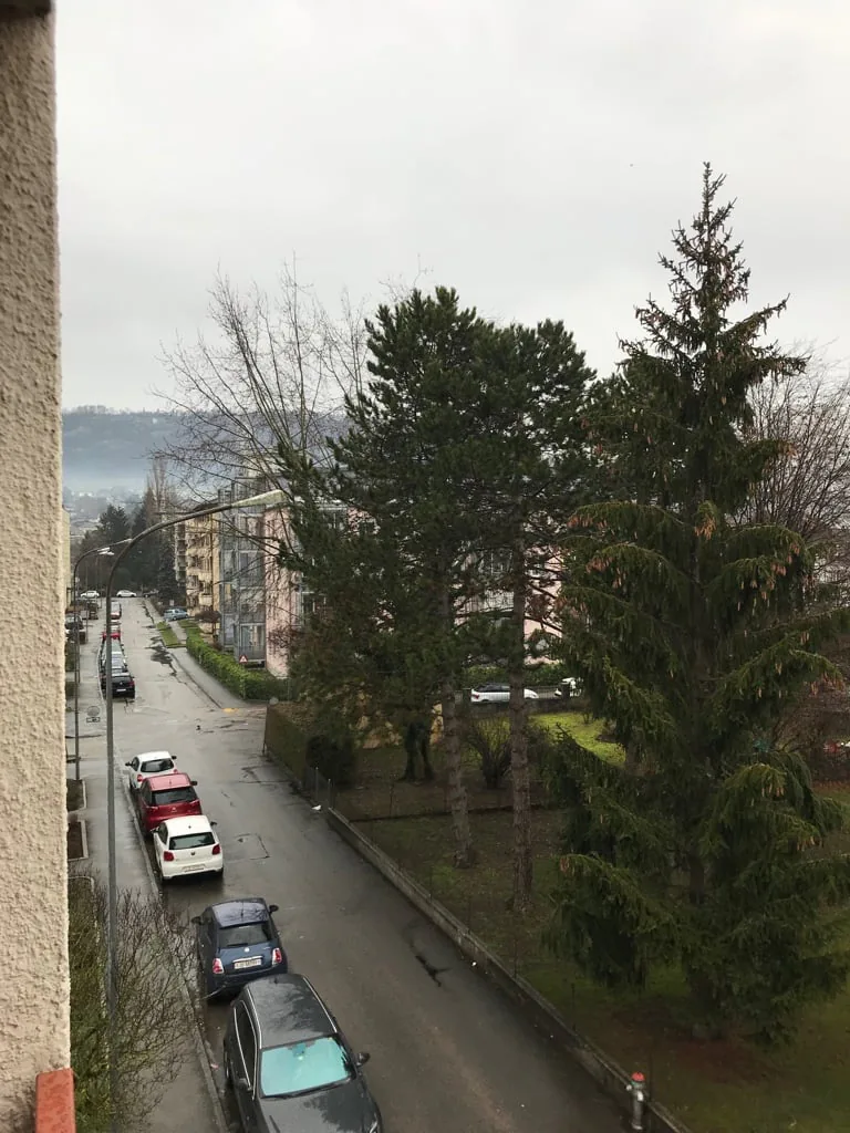 Schön und praktisch! 1,5 Zimmer, 2. Stock, zu vermieten, Rue du Jura 3, Delémont