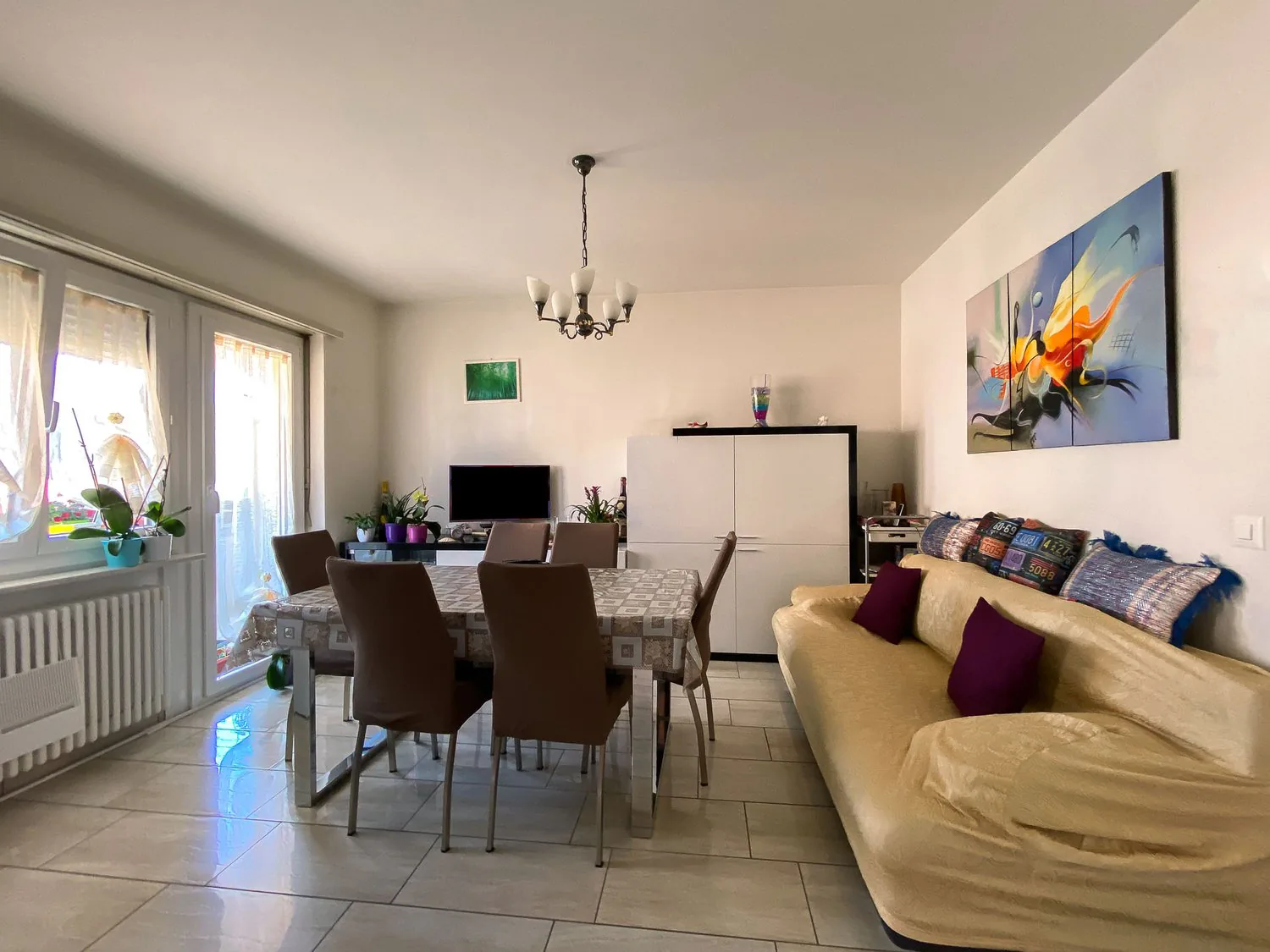 4.5 rooms in a very well-connected area