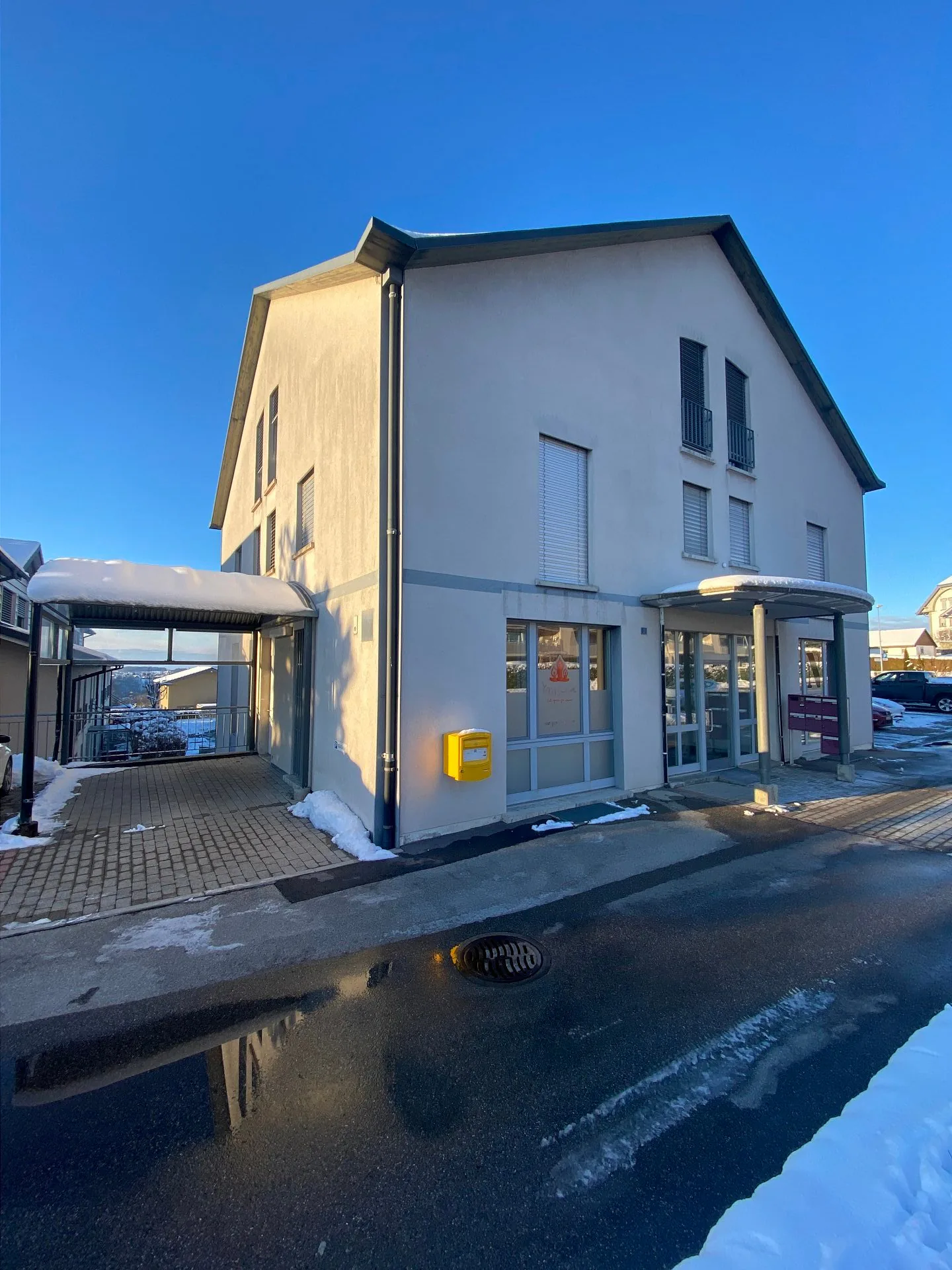 04813 - Gewerblicher Raum - RTE TREYVAUX 2 - ARCONCIEL