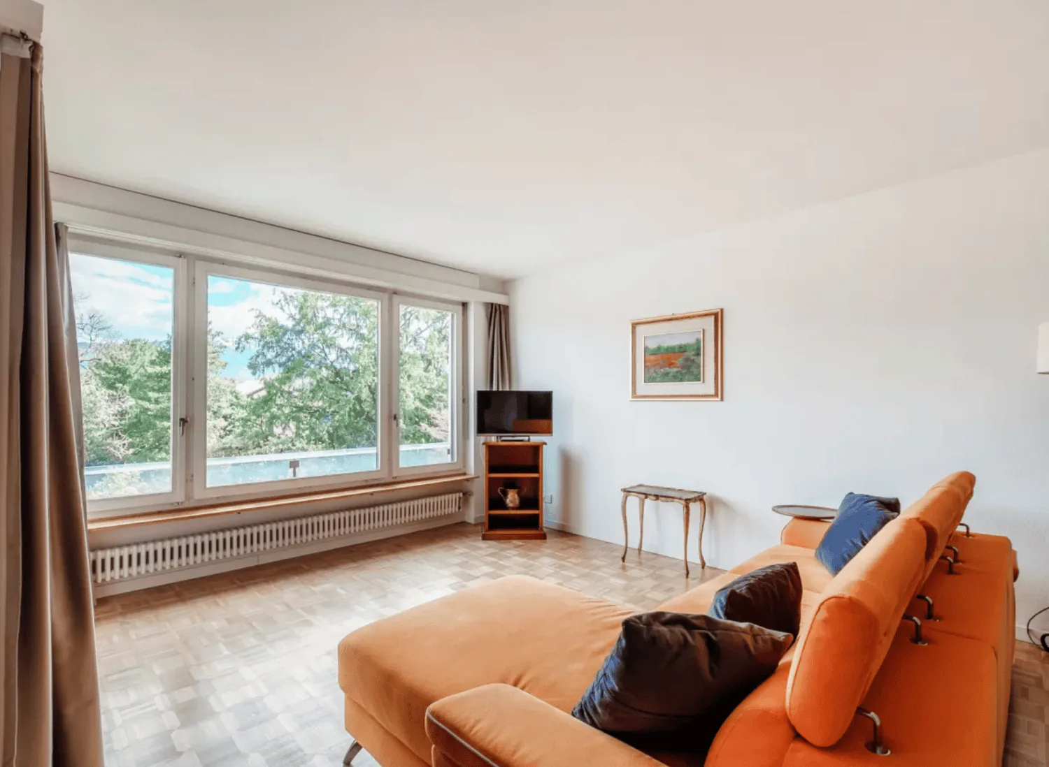 Zweizimmerwohnung mit möbliertem Panoramabalkon – Agra, Collina d’Oro