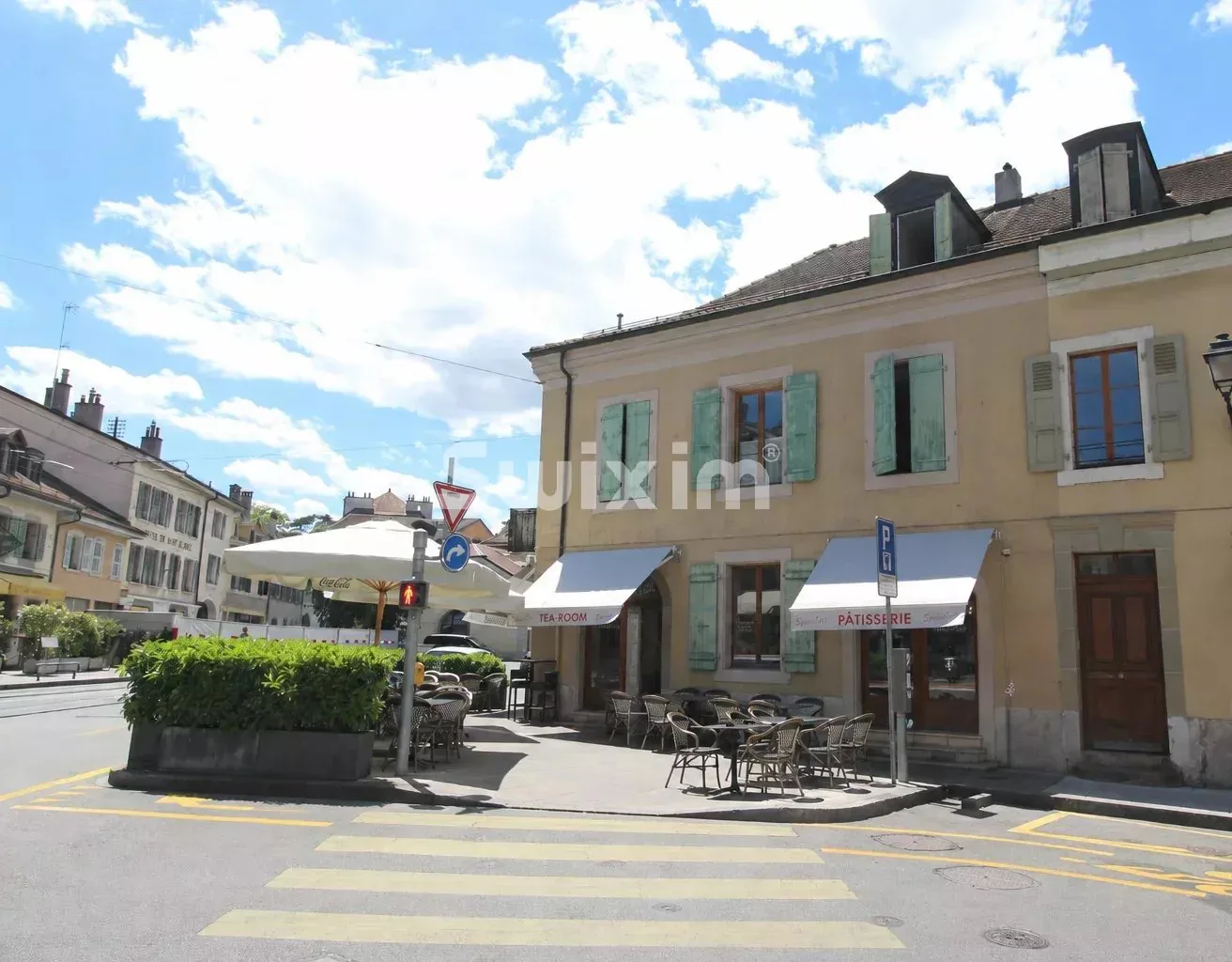 Mietshaus im Dorfstil