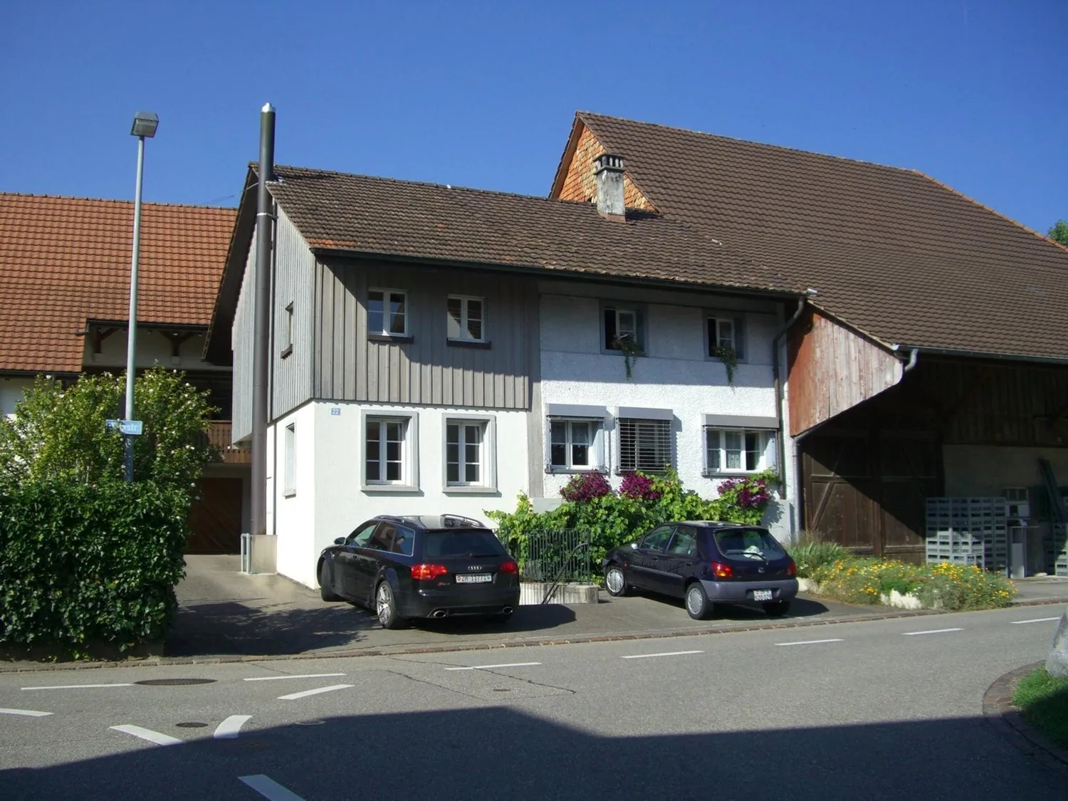 Attractive living with old-building charm – limited until 30.09.2028