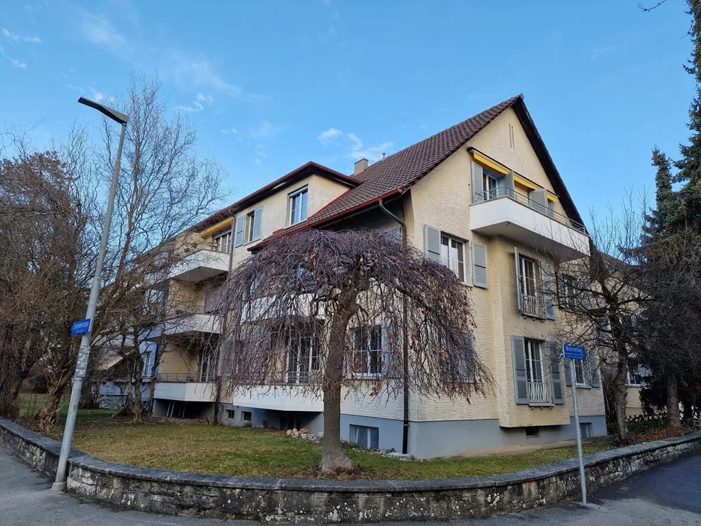 Appartement 3 pièces, 2e étage gauche