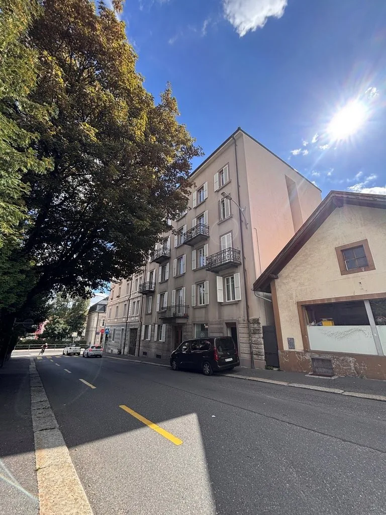 Appartamento di 3 locali al 4° piano in centro città