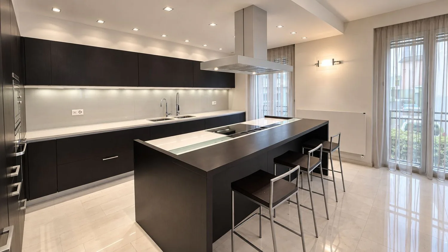 Spazio, design e comfort: duplex di oltre 160 m² a Chiasso