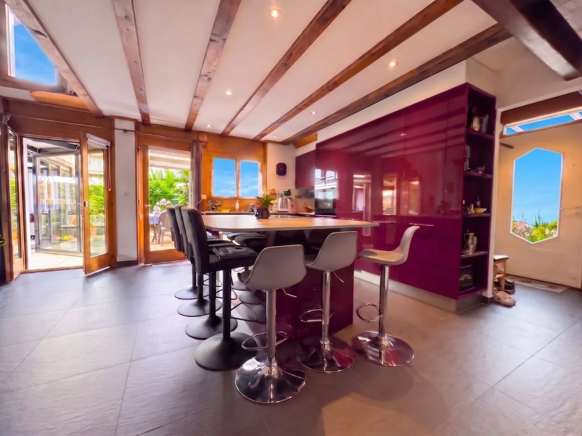Yverdon - Attico in duplex di 5,5 locali con grande terrazza e veranda invernale