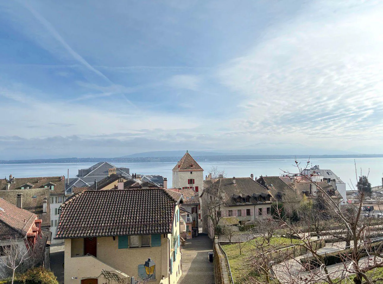 Monolocale arredato in affitto ? Nyon, Rue de Rive 53 vista lago al 4° piano disponibile dal 2/11/2026