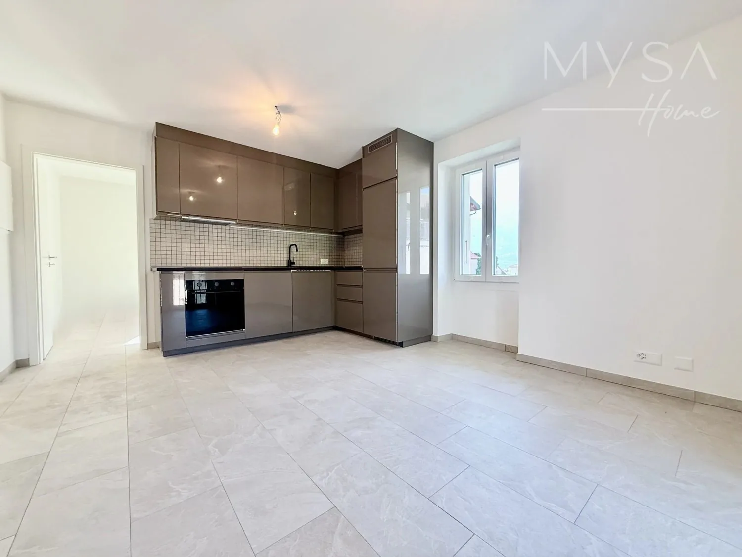 Splendido appartamento rinnovato con charme nel cuore del vecchio villaggio di Vétroz