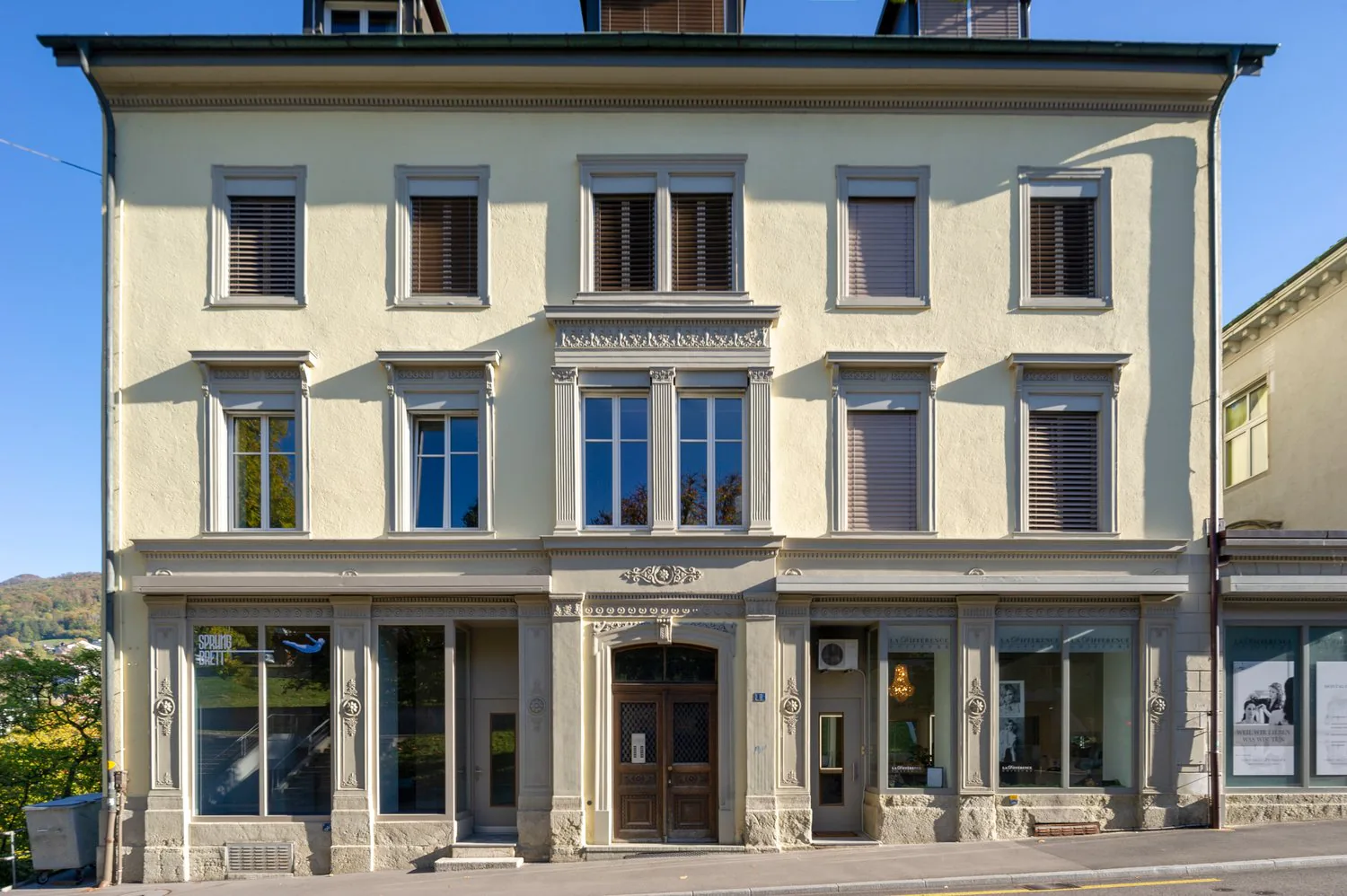 Charming 3-room apartment with historic flair in the heart of Baden