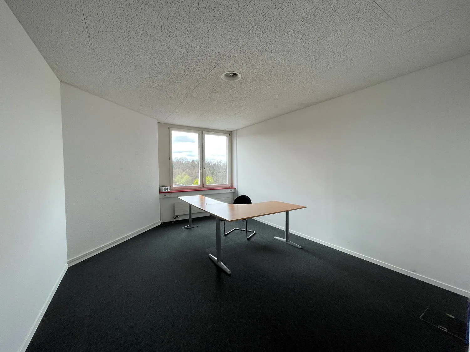 Einzelbüro mit super Aussicht im 5. Stock