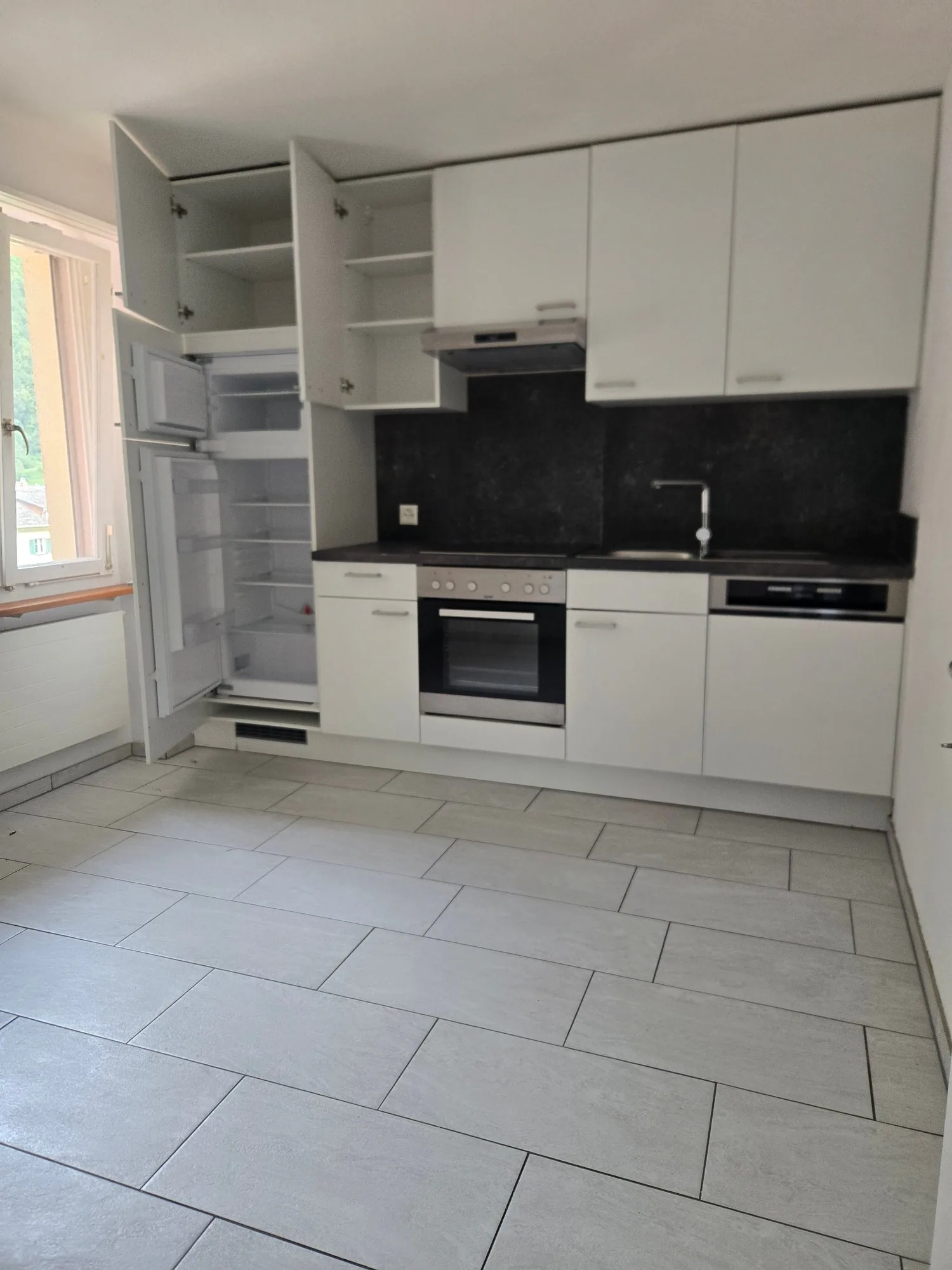 Exquisite 3-room apartment with terrace