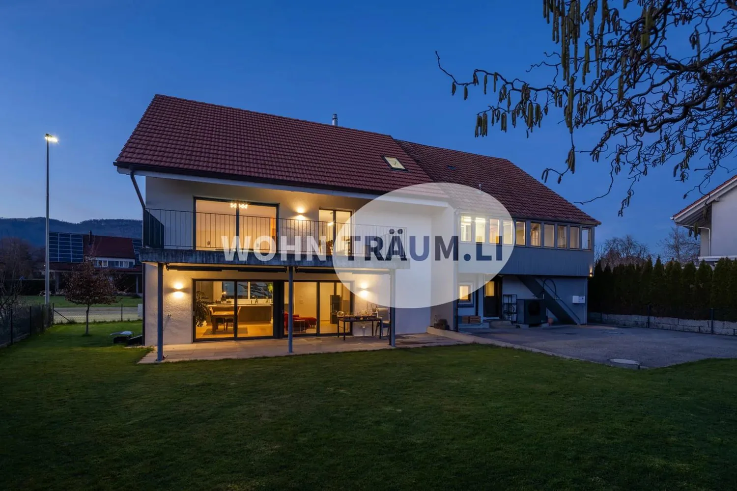 7½-room single-family house with charm & development potential