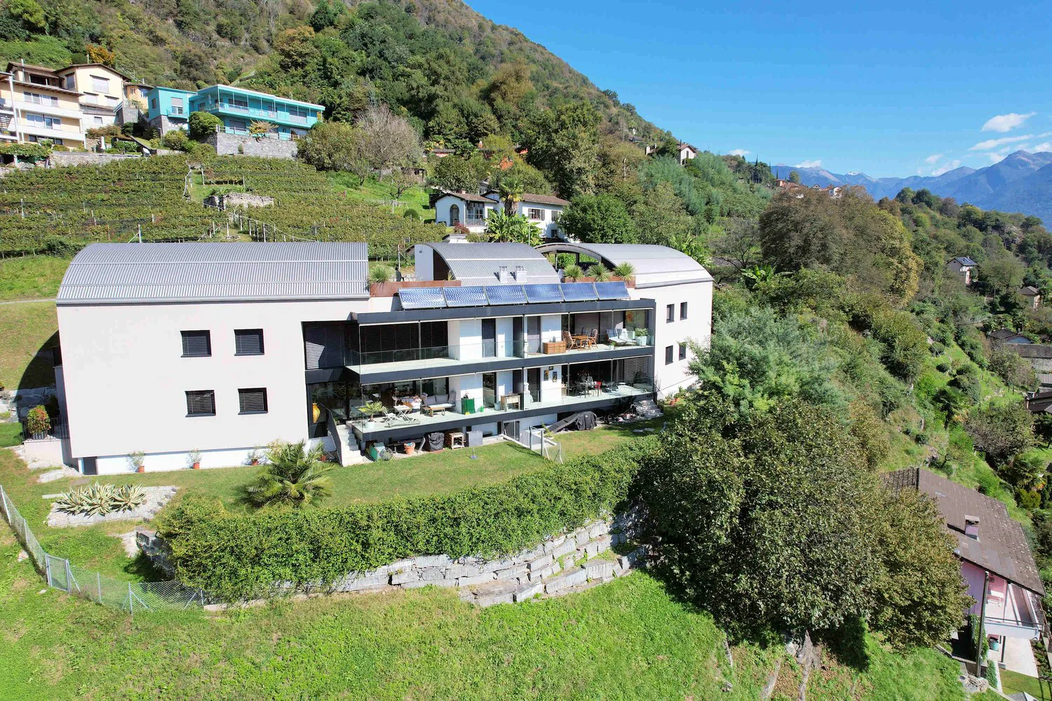 Elegant apartment on the hill with panoramic view in exclusive residence