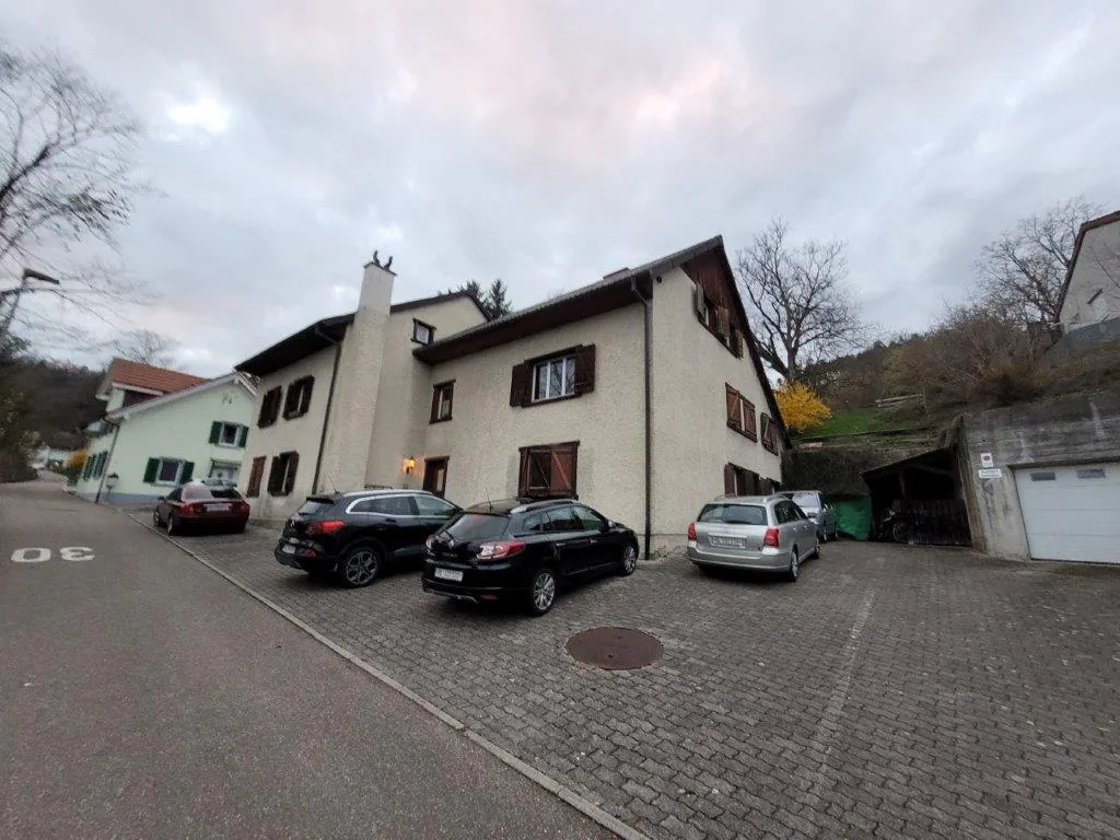 Appartement spacieux 4.5 pièces au rez-de-chaussée à Zwingen – disponible immédiatement !