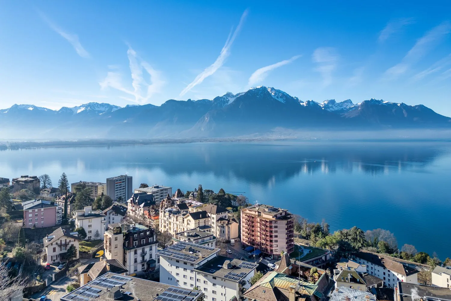 Superb 5.5-room apartment, overlooking the city of Montreux and Lake Geneva