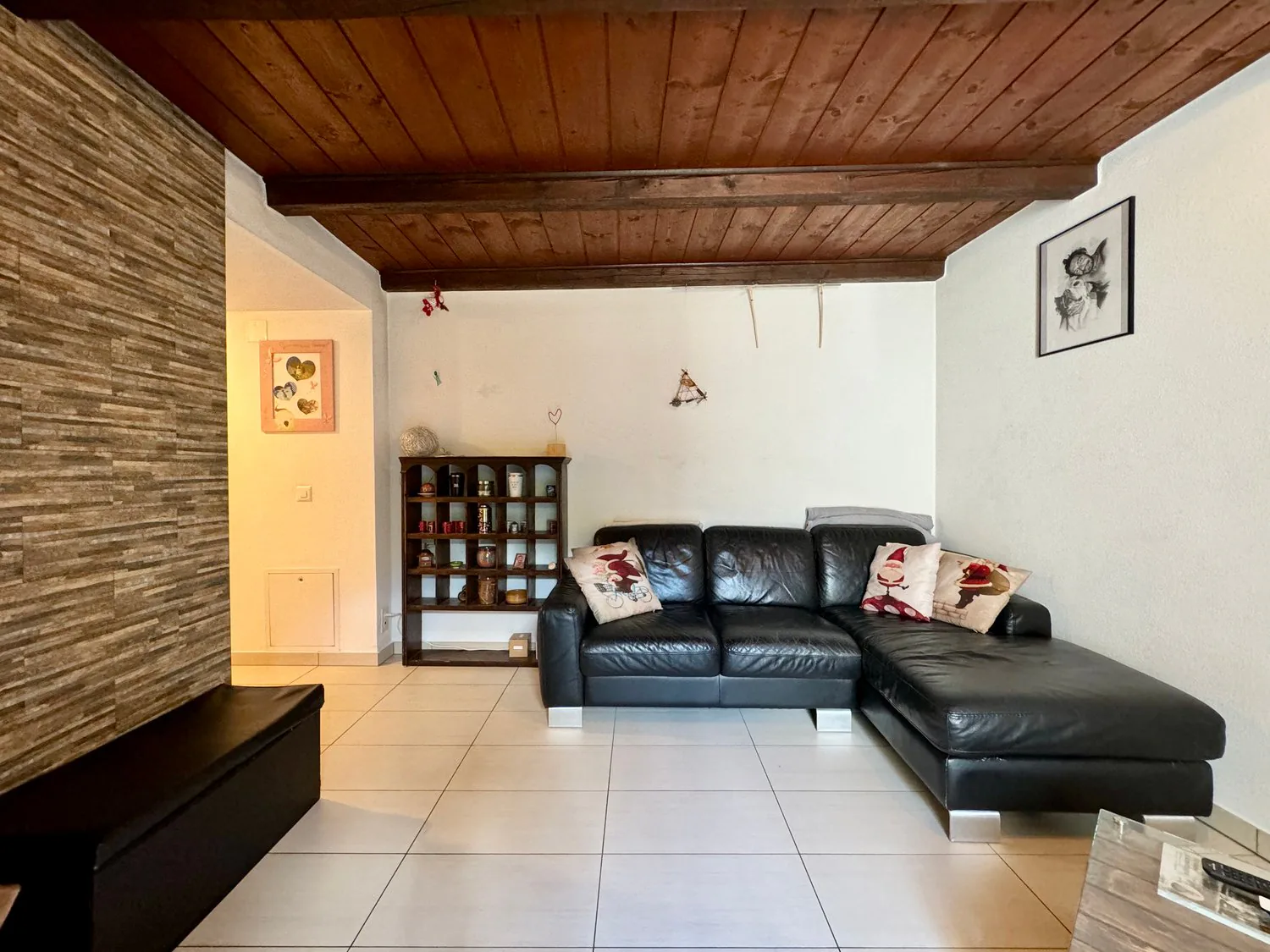 Haus mit 5.5 Zimmern und einem monolokalen Apartment zur Miete im Kern von Biasca