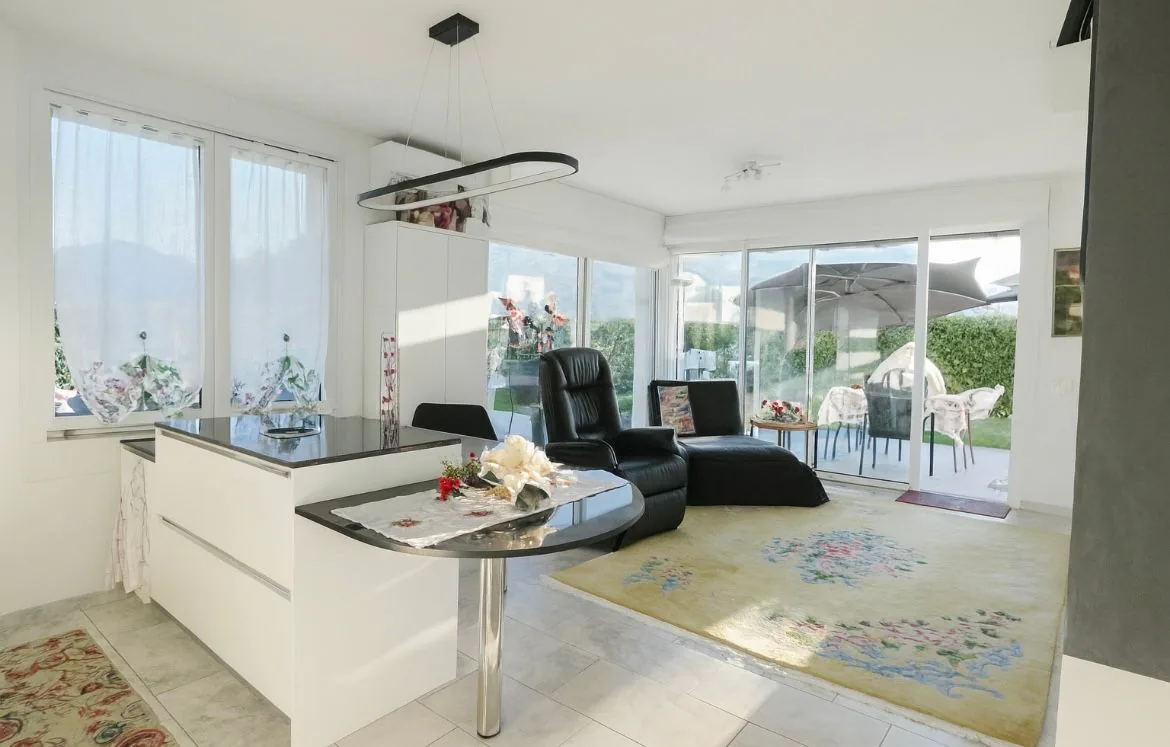 Appartement 3,5 pièces avec grande terrasse et jardin