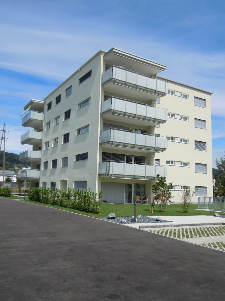 Modern apartment in a green area
