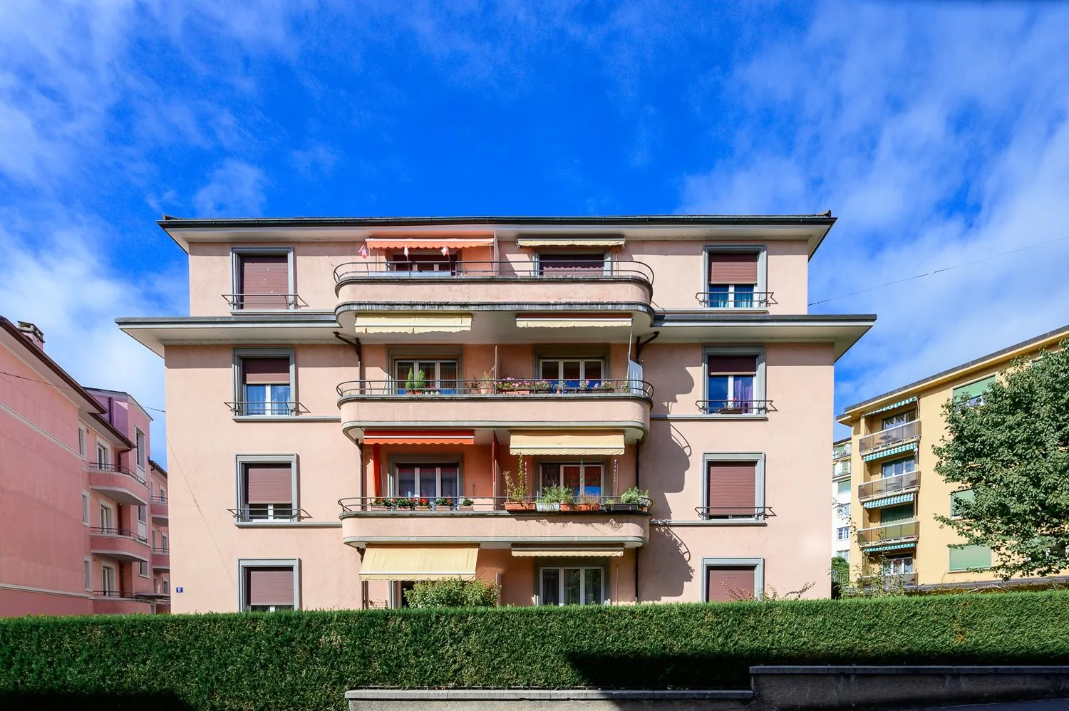 Spacious 2.5 rooms on the 3rd floor